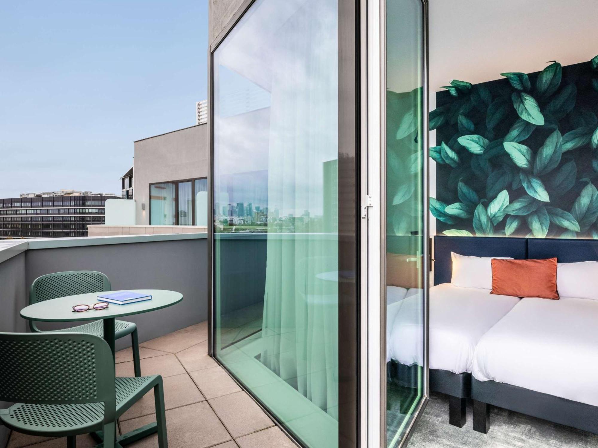 Ibis Styles Bezons Paris La Defense Hotel Exterior photo