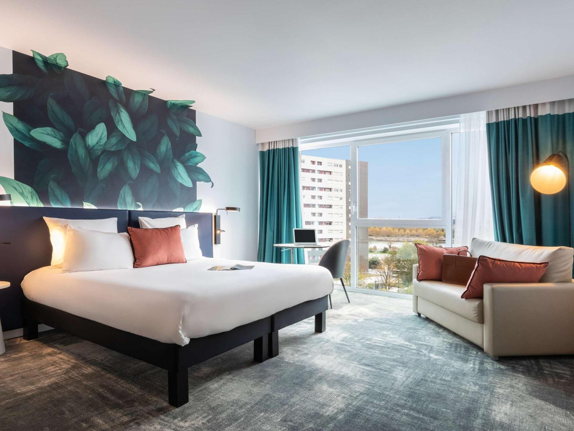 Ibis Styles Bezons Paris La Defense Hotel Exterior photo